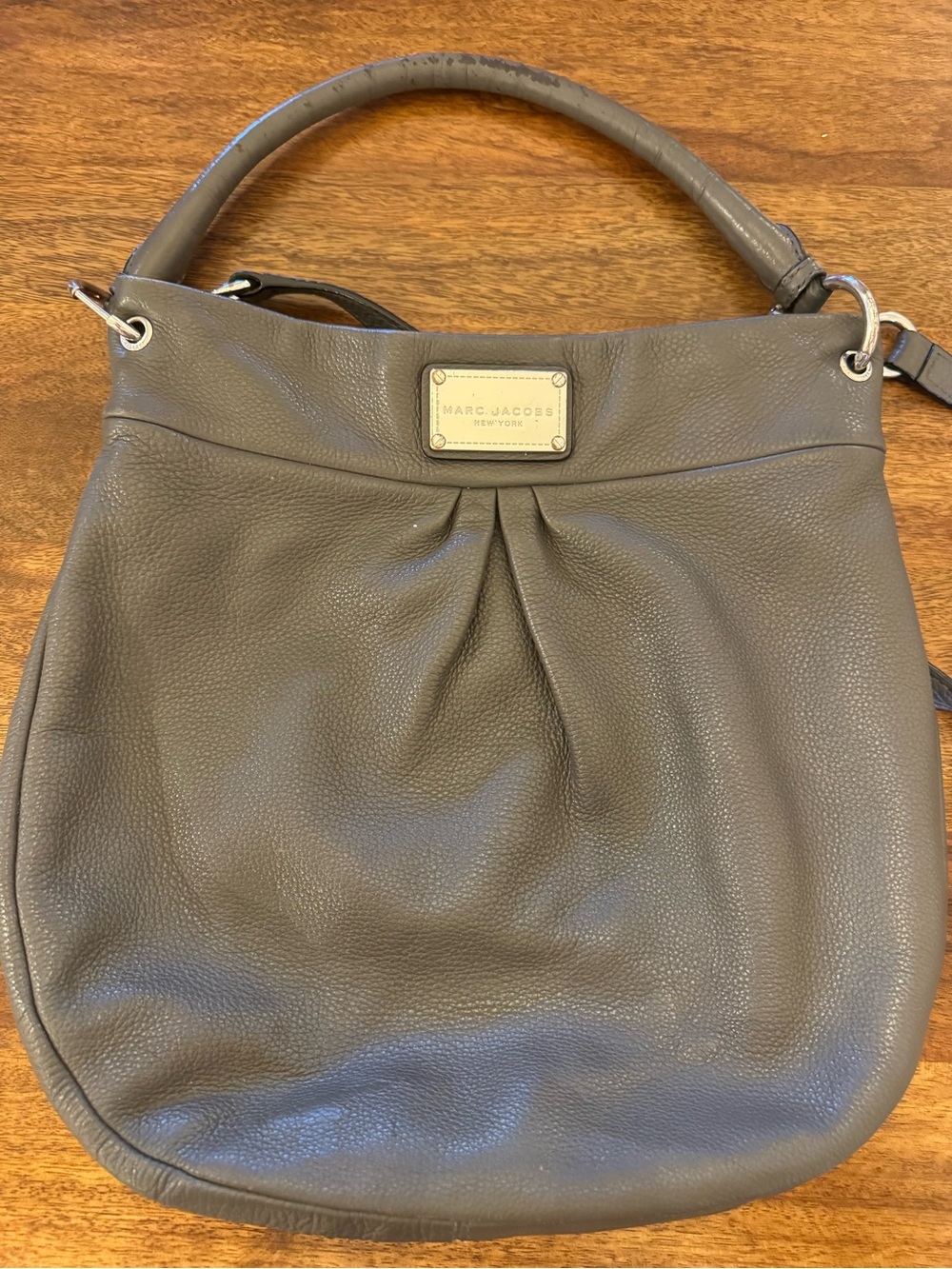 Marc Jacobs Hillier Leather Hobo Bag
